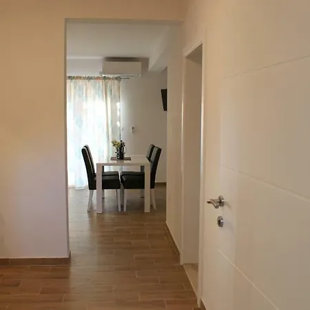 Apartments Tea Podaca Exterior photo